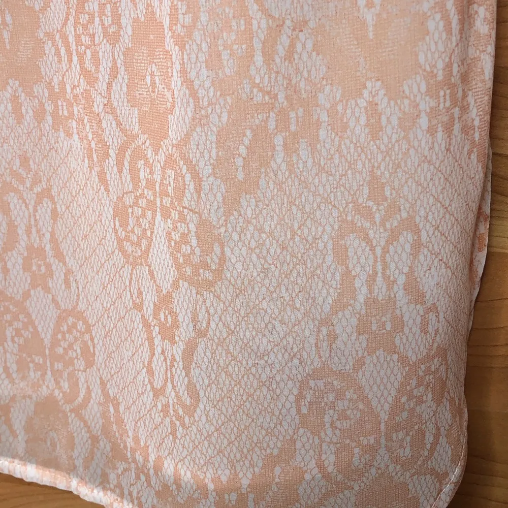 Misia Sleeveless v - Image 3