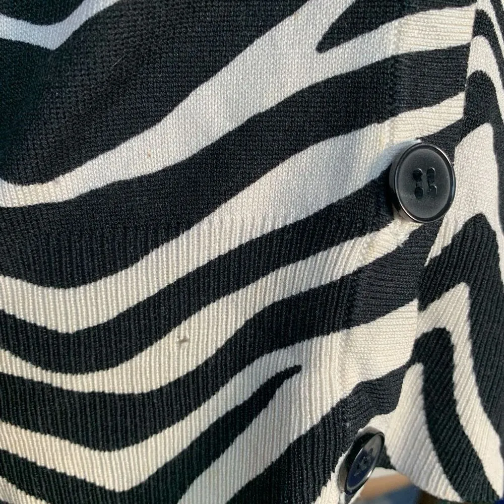 Chaus Cardigan Sweater Black White Zebra Animal Print Silk Blend Crewneck Small - Image 6