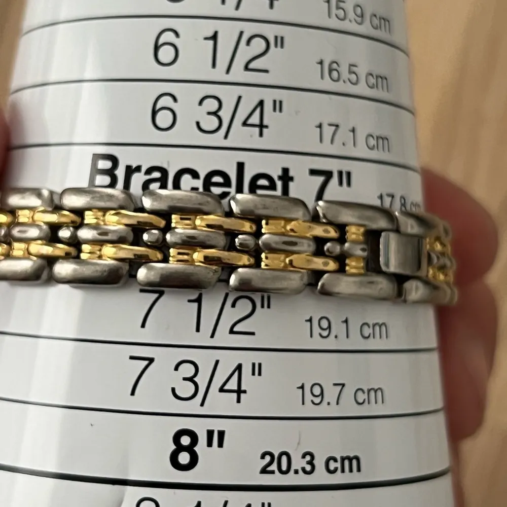 Citizen Ladies Watch Vintage Two Tone Bracelet New Crystal Blue Round Dial Date - Image 10