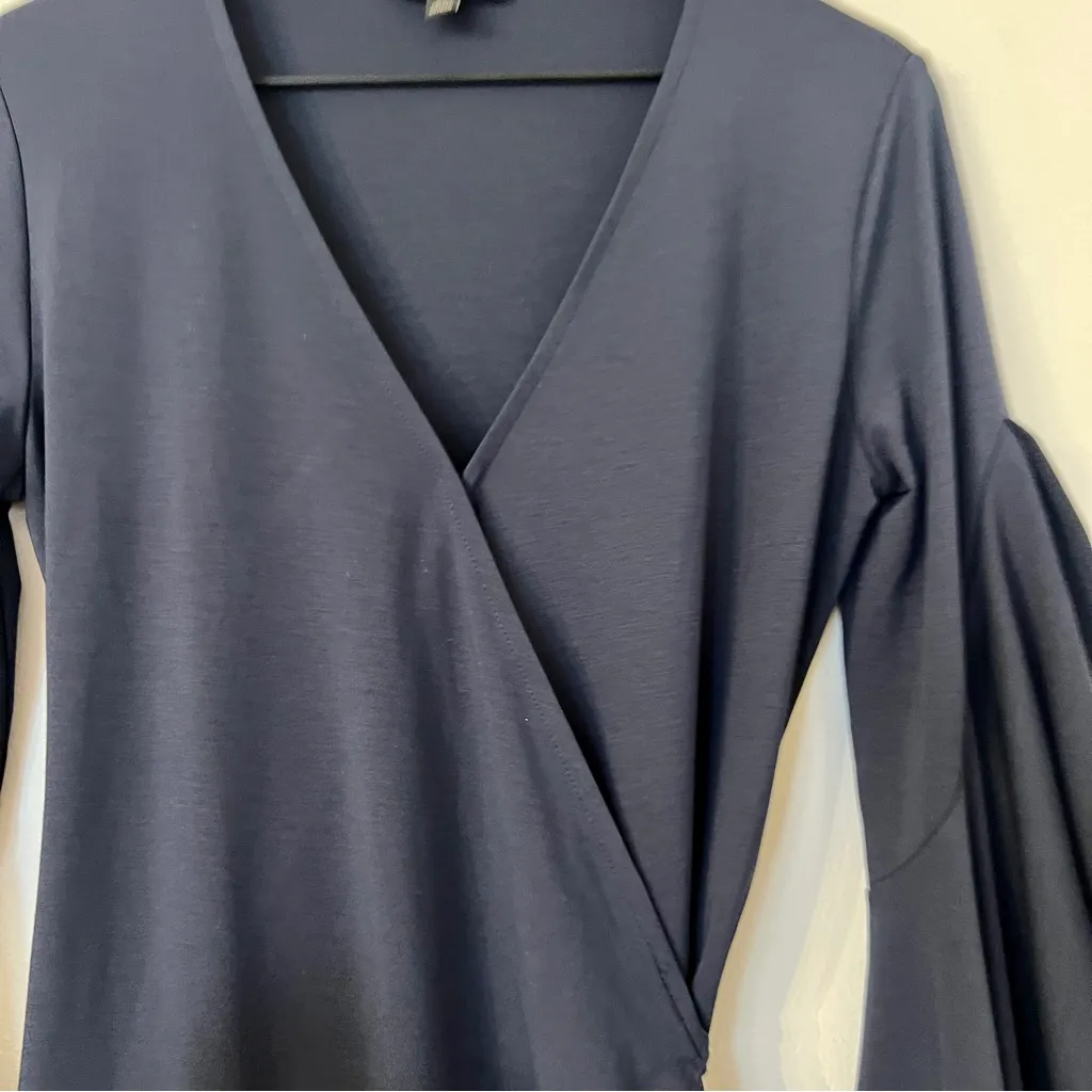 Banana Republic Navy Wrap Dress with Ruffled Bell Sleeves size XS NWOT - Image 3