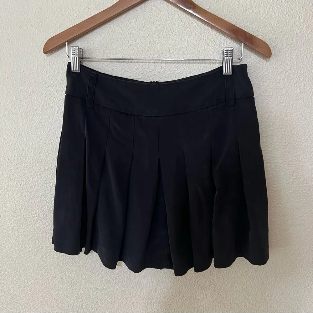 Alice & Olivia Mini Skirt - Image 6