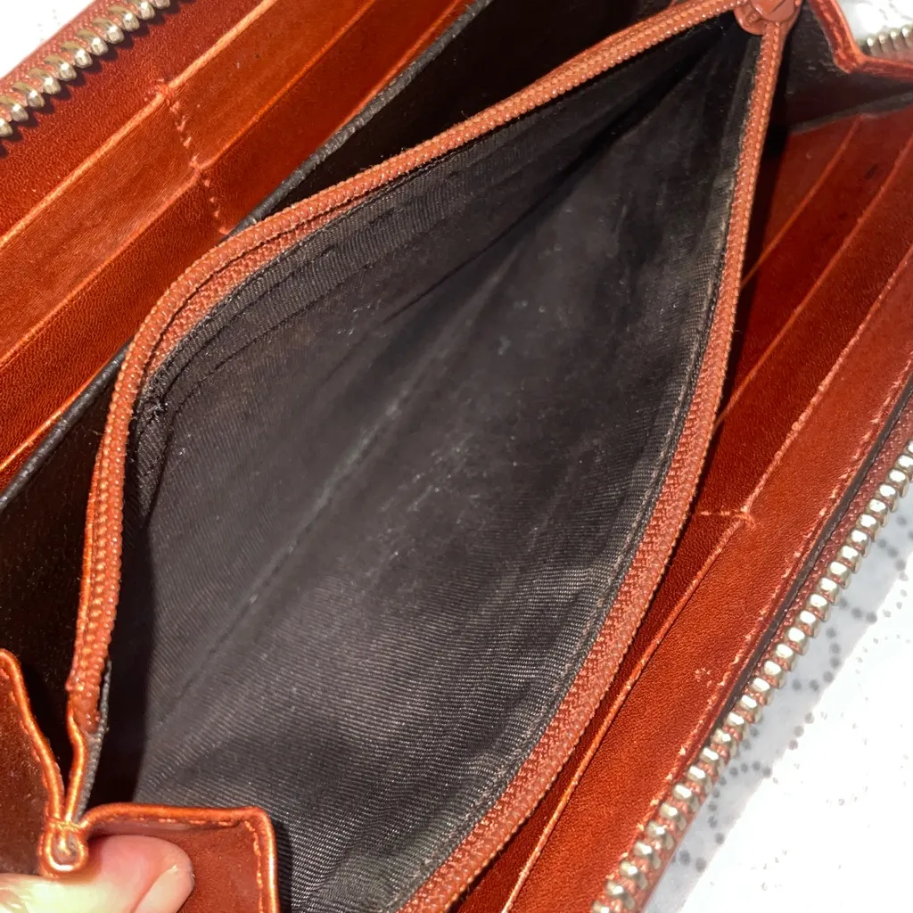 Gucci Orange/Brown Leather Wallet with SilverLogo - Image 11