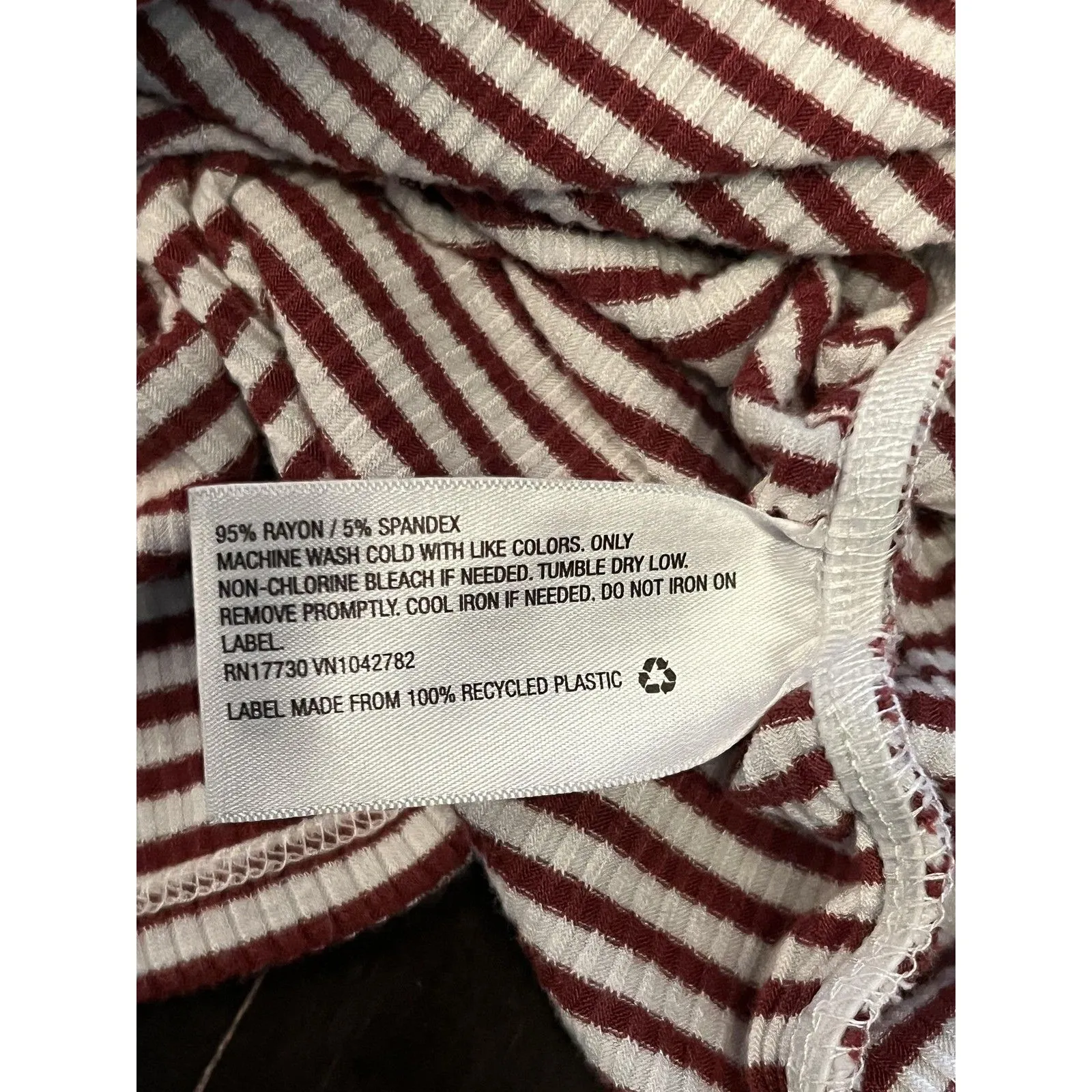 Isabel Maternity By Ingrid & Isabel Shirt Womens Small Red Stripe Tunic Tee Top Size undefined - Image 7