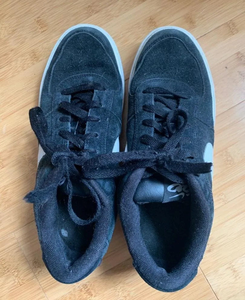 Nike Suede like Shoes - Image 3