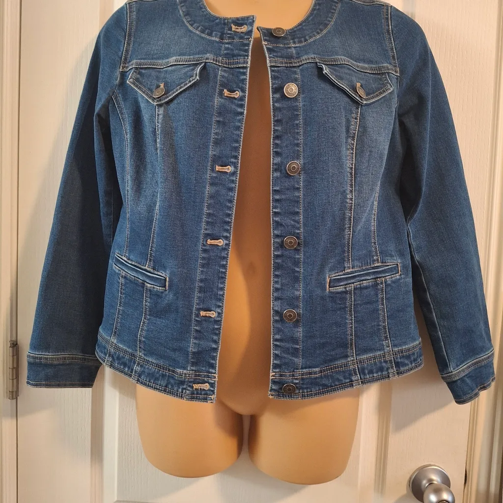 Chico's Sz 1 Denim Button-Up Women's Jacket - Image 7