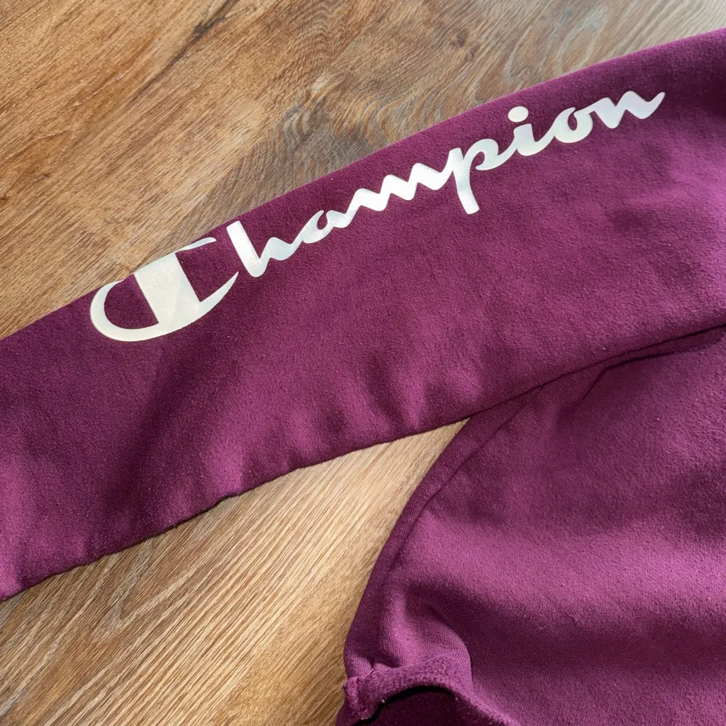 Champion Women's Maroon Hoodie - Image 4