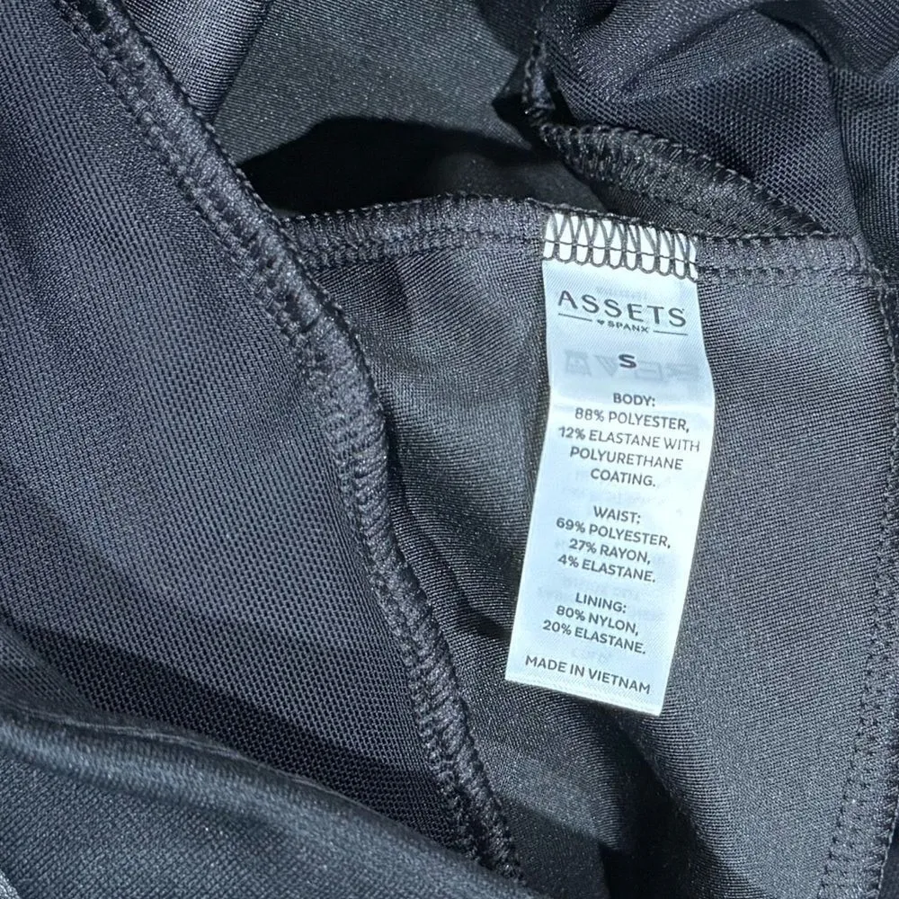 Assets by Spanx All Over Faux Leather Shape Leggings Black Women’s Small - Image 3