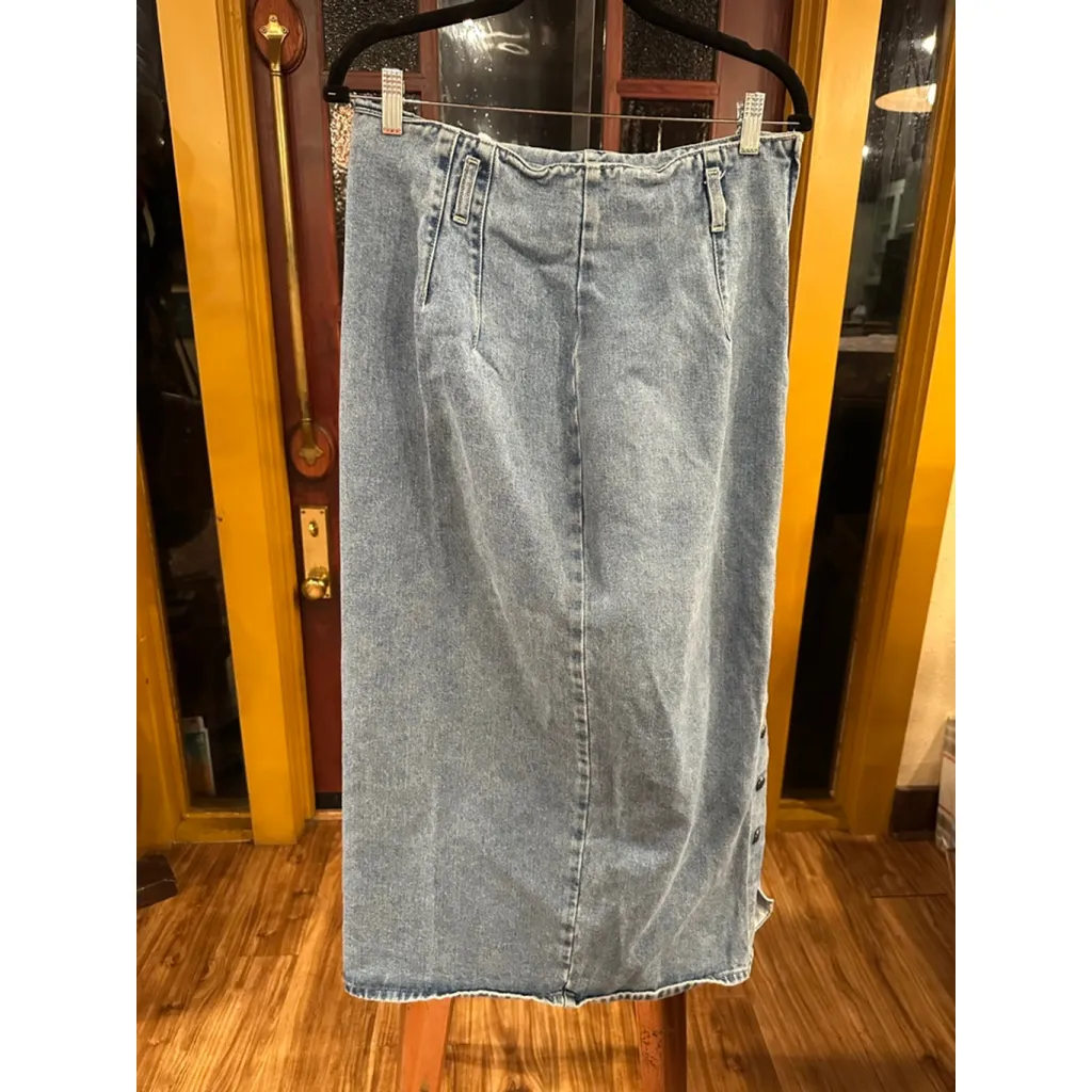 Women's St. John's Bay Blue Denim Maxi Skirt Size 14 - Image 3