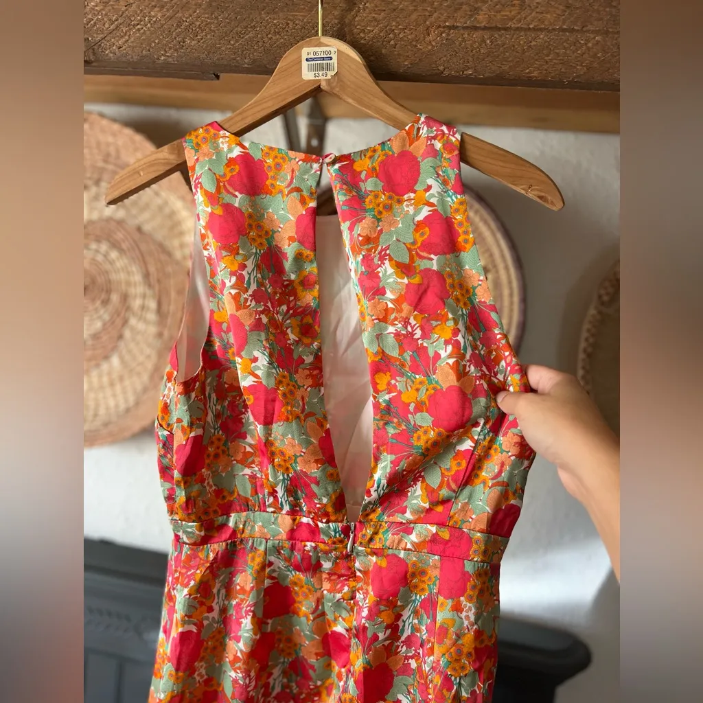 Orange and pink, vintage florals, peekaboo back dress small - Image 5