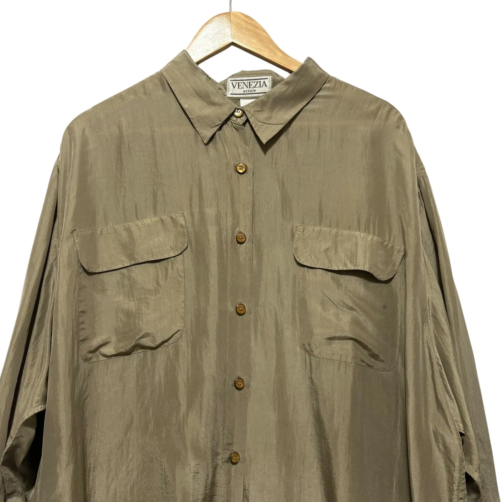 VTG Venezia Vitale Womens Silk Button Front Top 22/24 Taupe Capsule Quiet Luxury Tan Size undefined - Image 3