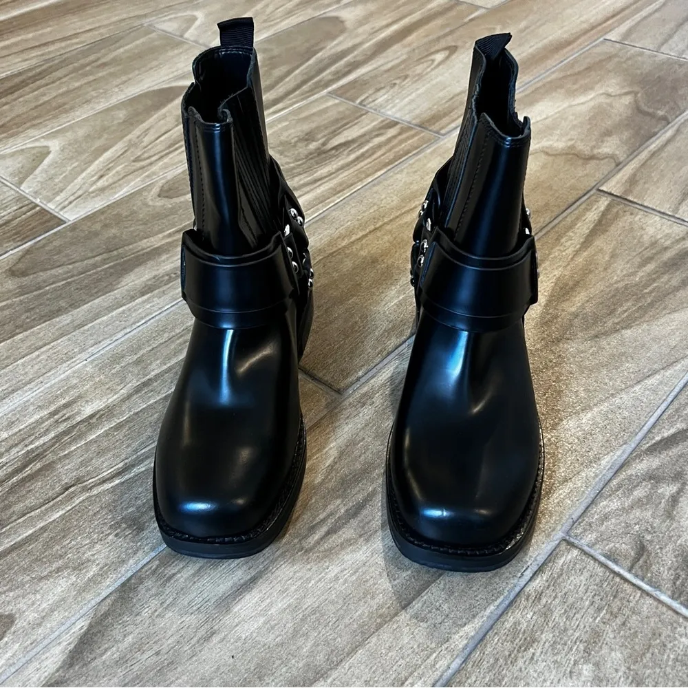 Ltd NWOB MIZZIE HARNESS BOOTIE SIZE 5 - Image 7