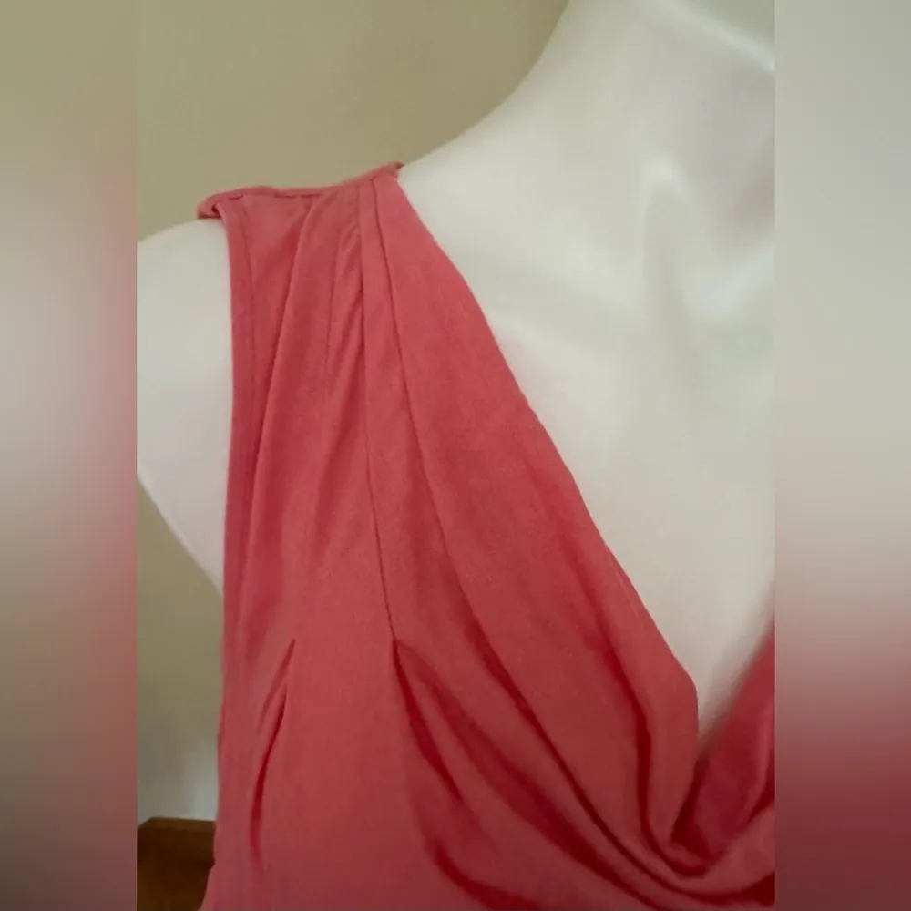 Express Pink Sleeveless Tunic Cowl Neck Ruching Top Key Hole In The Back Sz PS - Image 7