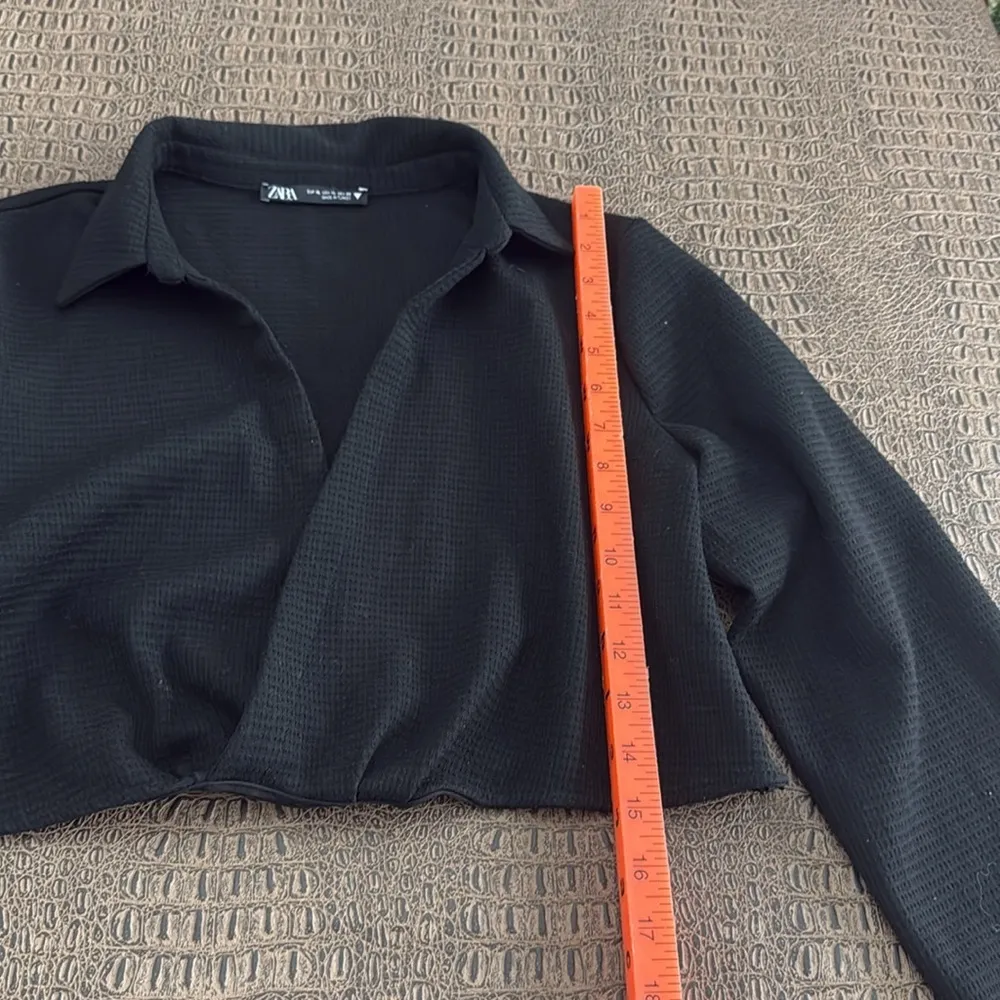 ZARA black cropped collared top size xl - Image 7