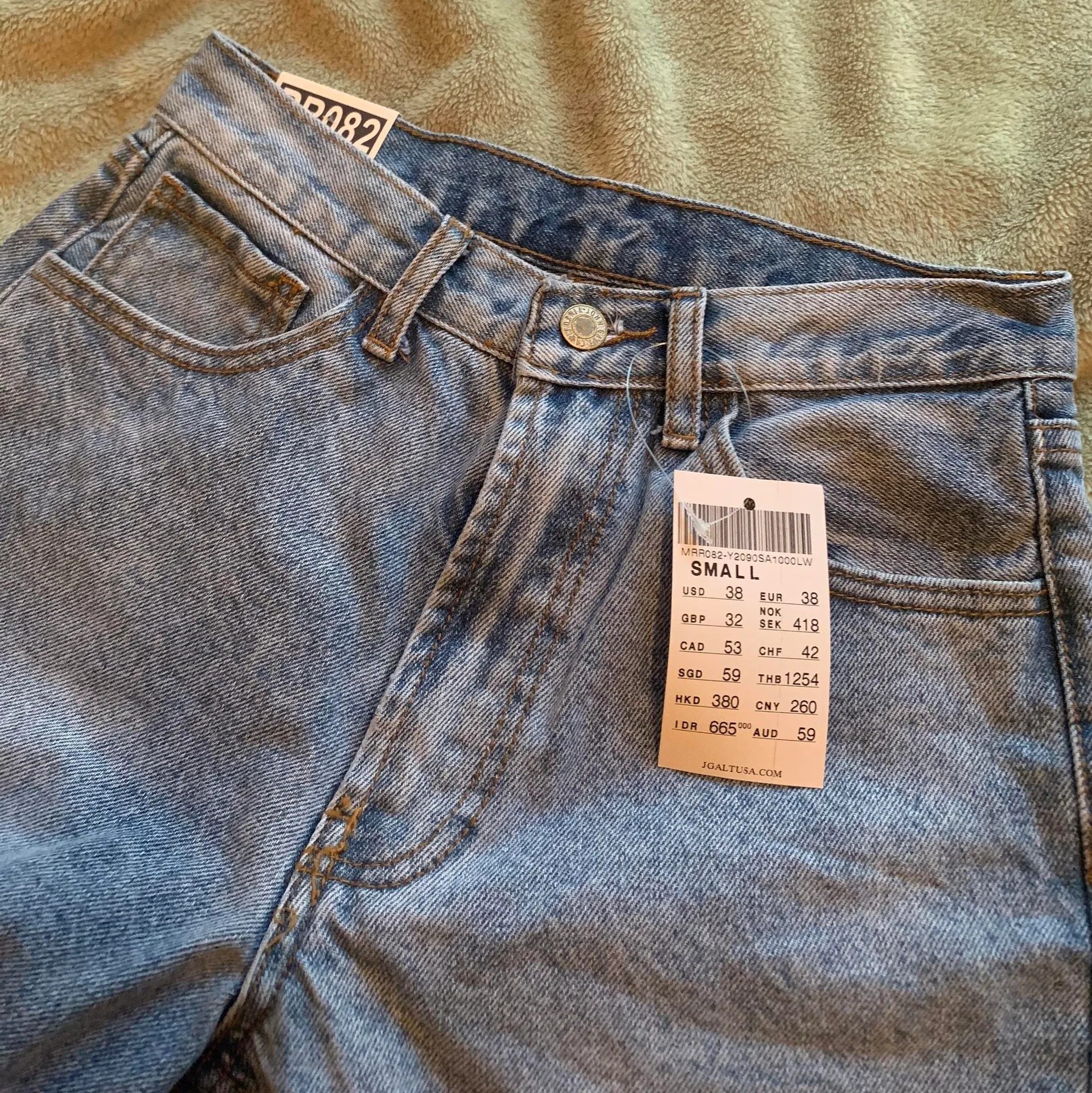 Brandy Melville molly light wash jeans - Image 3