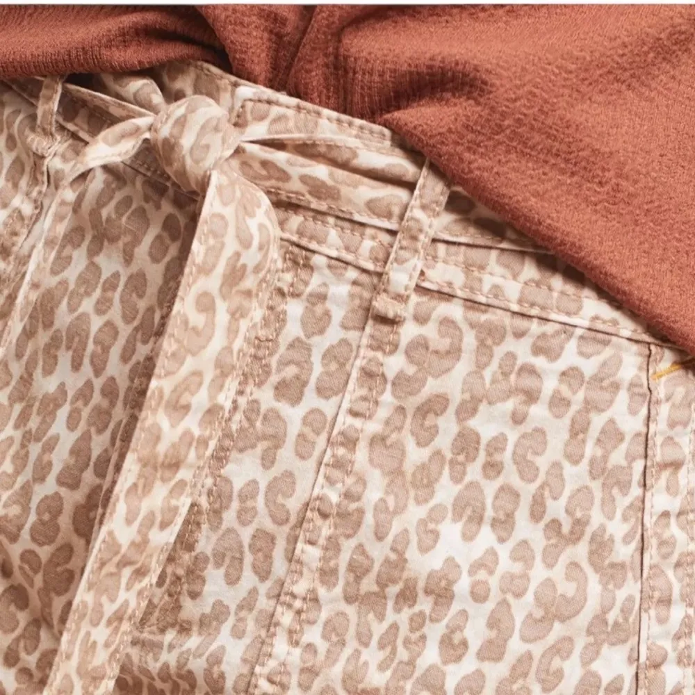 Anthropologie Cheetah Leopard Animal Print Wanderer Pants 26 - Image 6