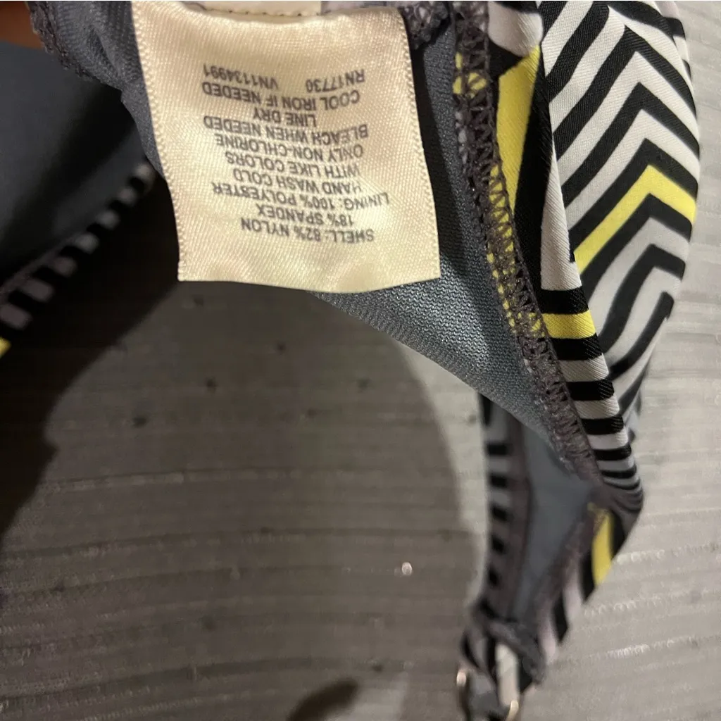 Converse Tankini Stripe Pattern Top Size‎ M - Image 11