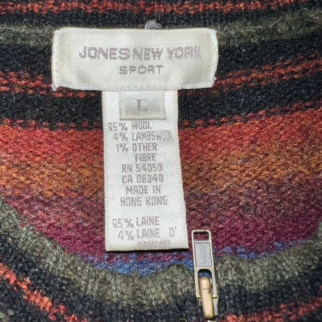 Beautiful Vintage Y2K Jones New York Wool Zip Cardigan! - Image 7
