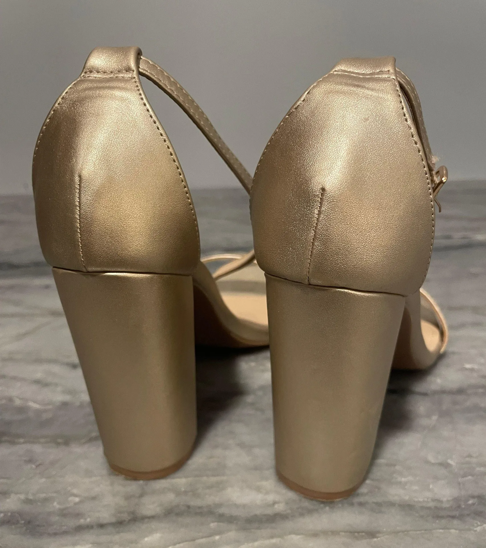 Lulus Gold Heals - Image 2