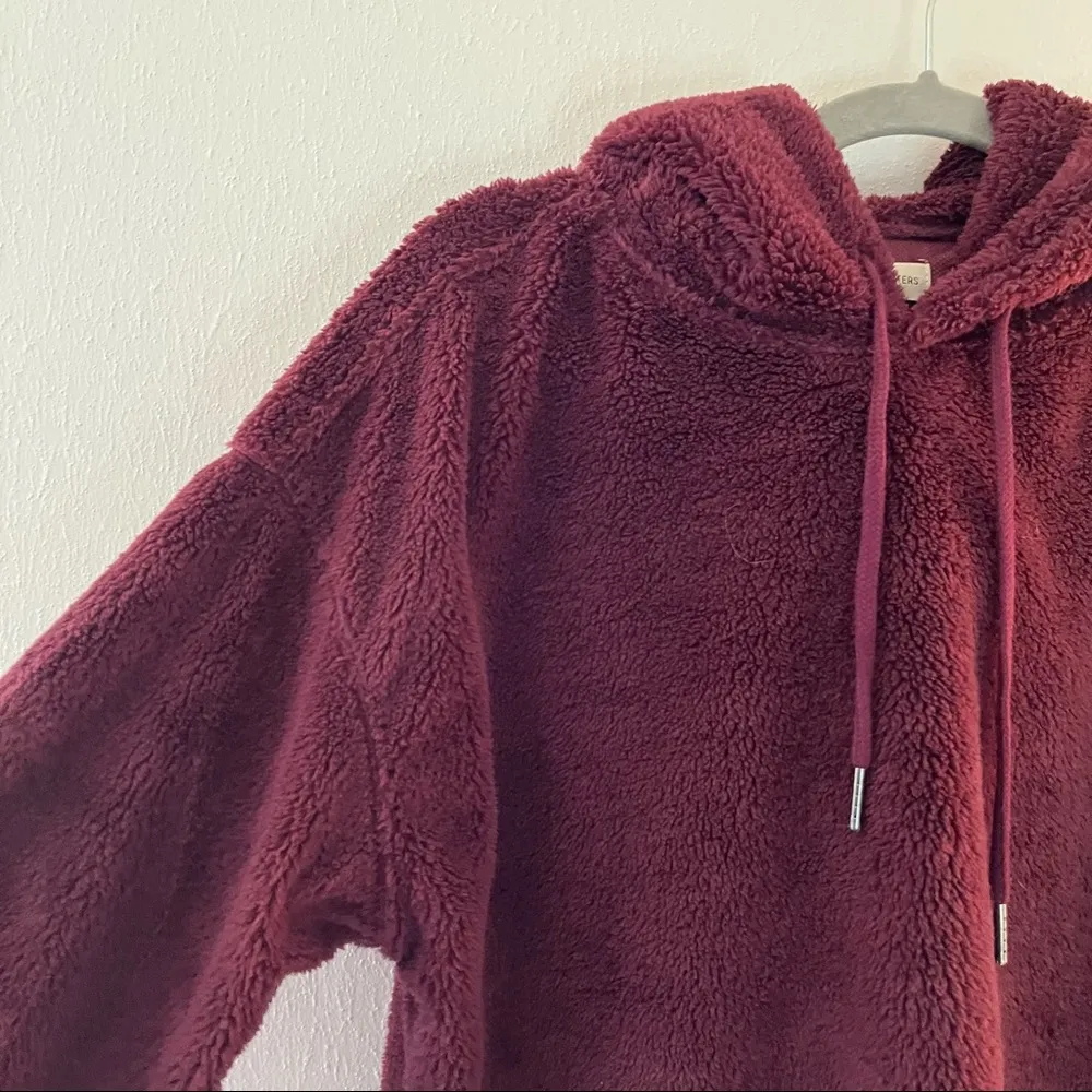 Urban Outfitters Hoodie Plum Sherpa/ Teddy Cropped Hoodie Sz M NWT Fleece Cozy - Image 7
