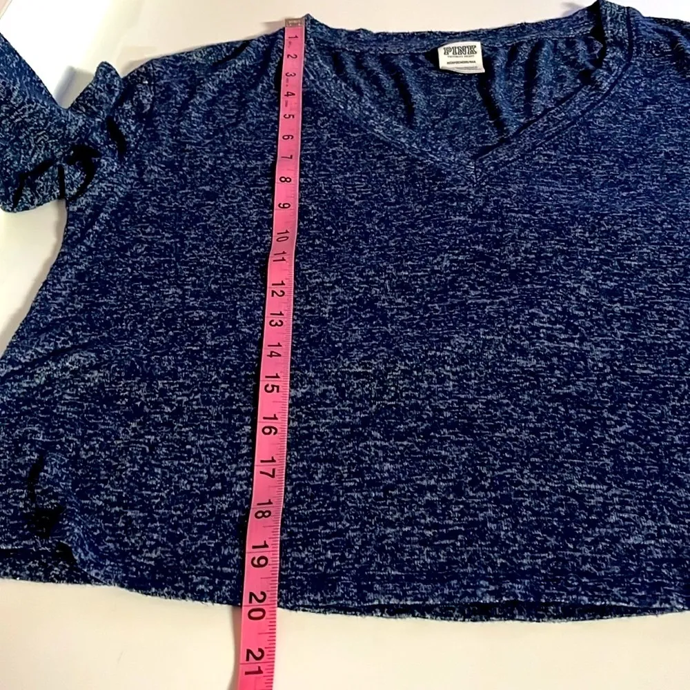 PINK oversized xs long sleeved v neck blue top comfy - Image 4
