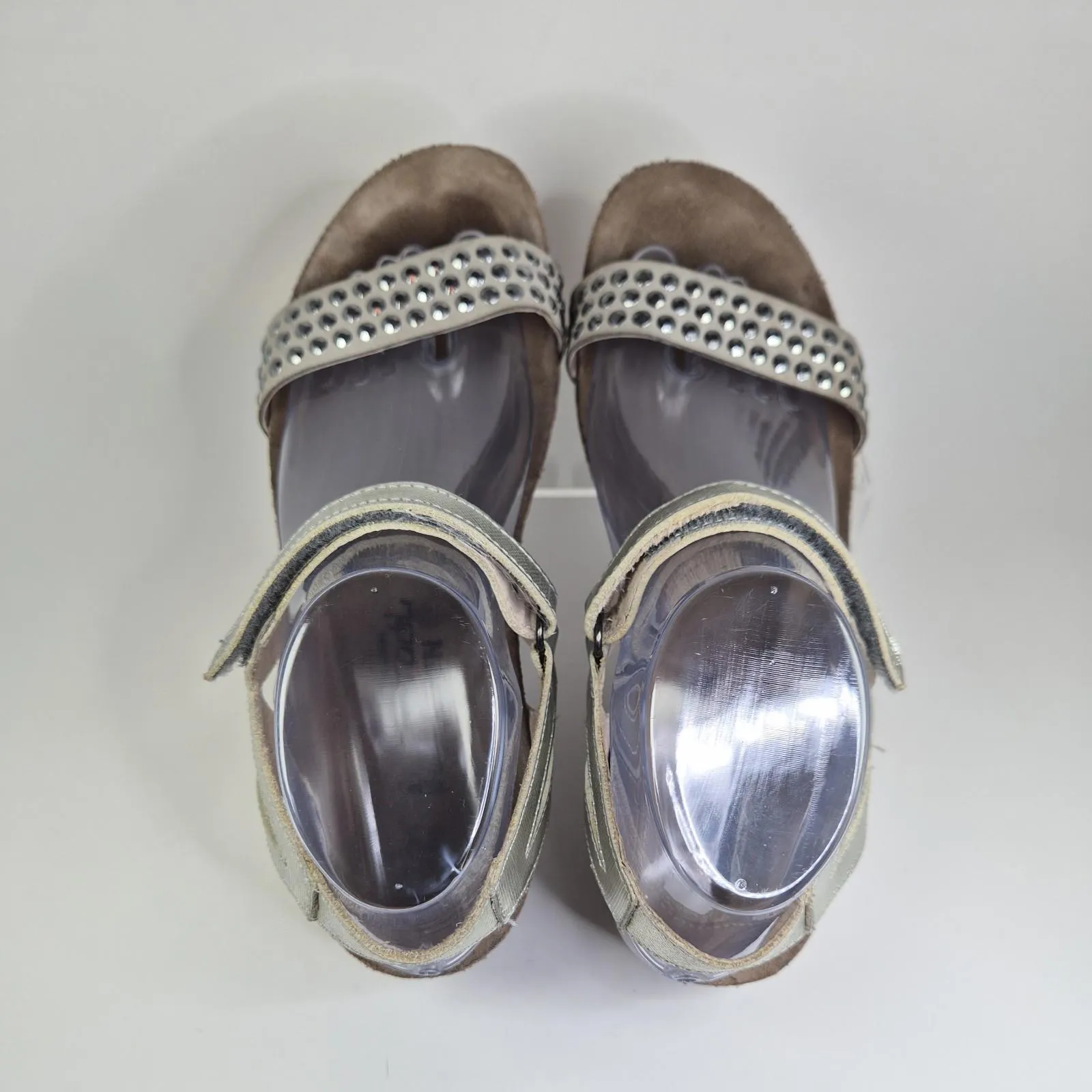 Naot Women’s Hero, Strappy Wedge Sandals, Size EUR 40, US 9 M Silver - Image 5