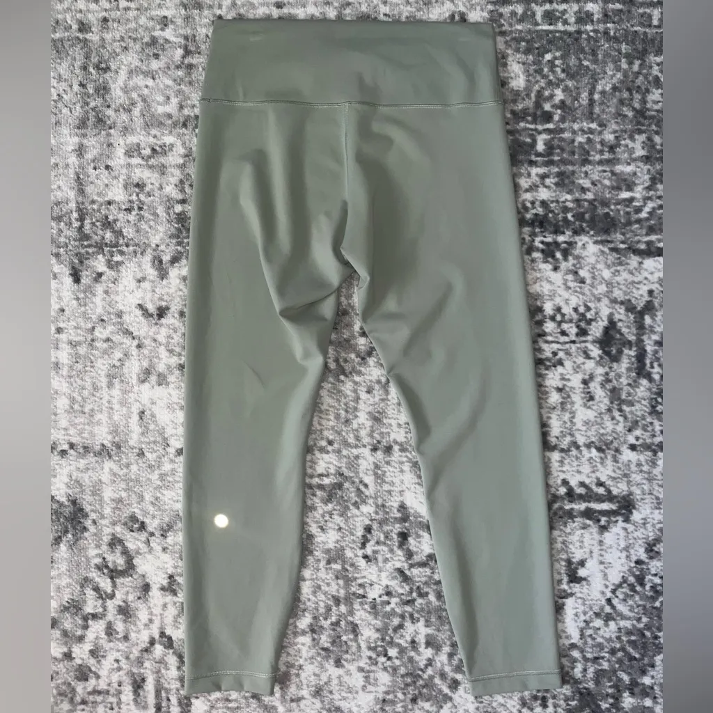 Lululemon Wunder Train High-Rise Tight 25" - Image 4