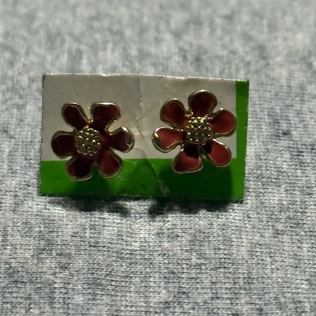 Floral Gold and Red Earrings - Image 3