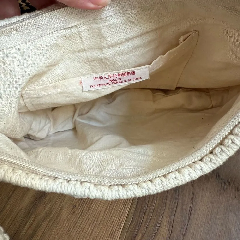 Vintage 70s Macrame Shoulder Sling Bag Boho - Image 7