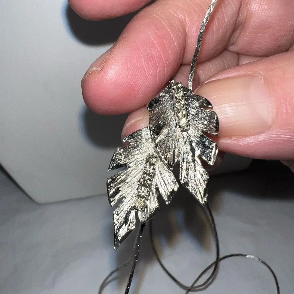 Vintage MCM Silver Tone and Rhinestone Bolero‎ Necklace - Image 10