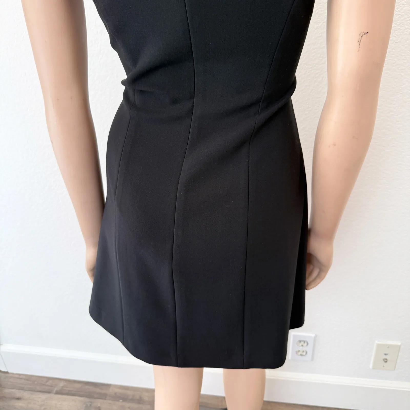 [French Connection] Black Whisper Cut Out V-Neck Sheath Dress Mini Classic Sz 8 - Image 6