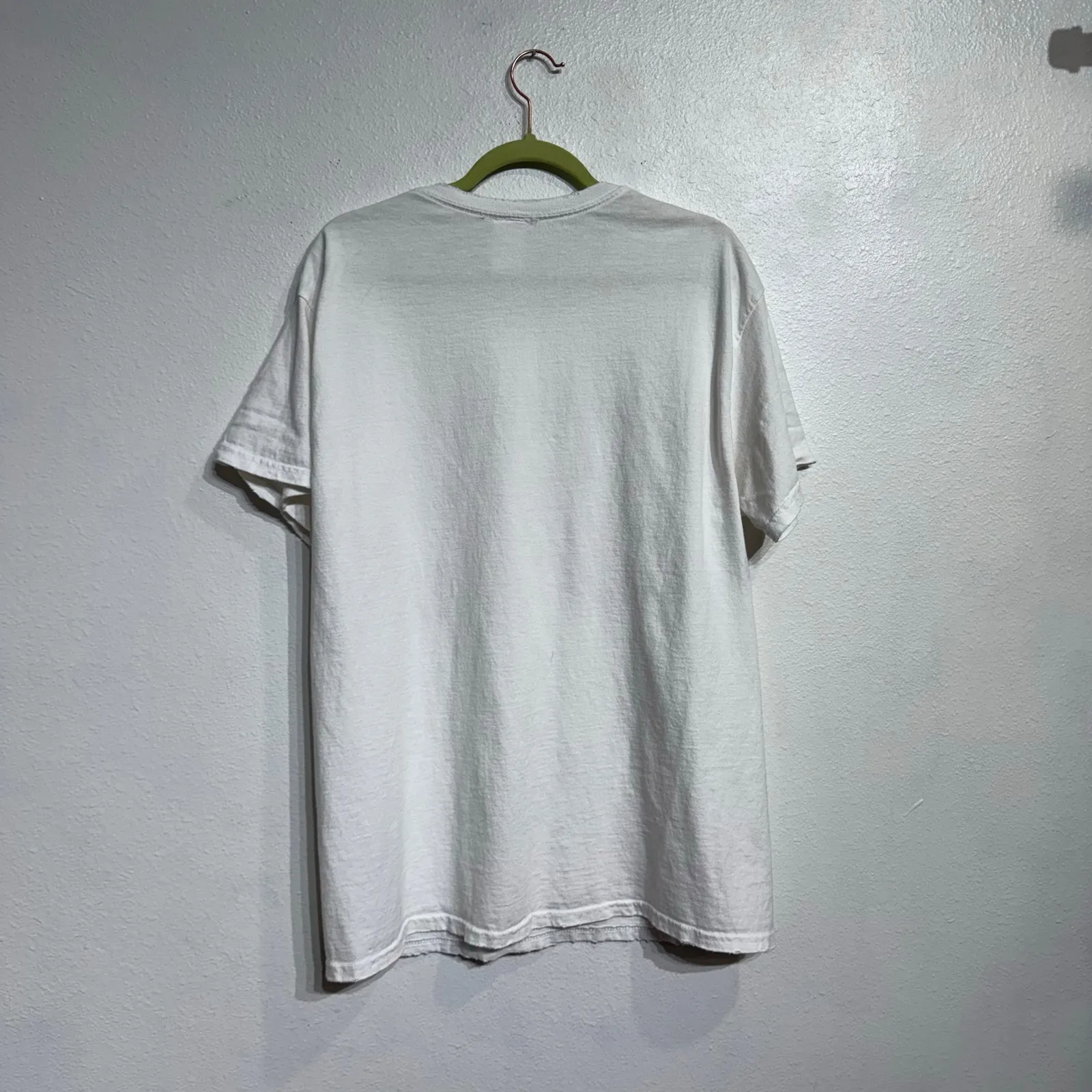 Junk Food White Snoopy Home On The Road Flea Market Destroy Tee Sz M Size M - Image 8