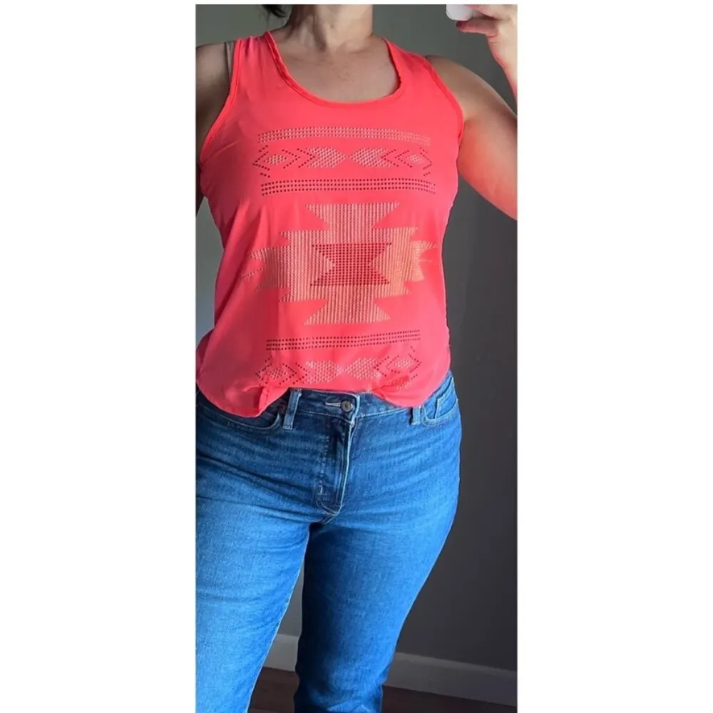 Bright hot Pink Sheer Tribal Aztec racer back Embellished Tank Top Size Medium - Image 2