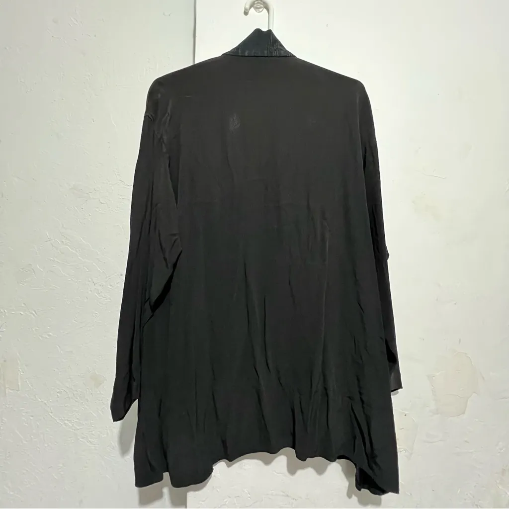 Elegant Black Women's Kimono Jacket :Box O: Size undefined - Image 8