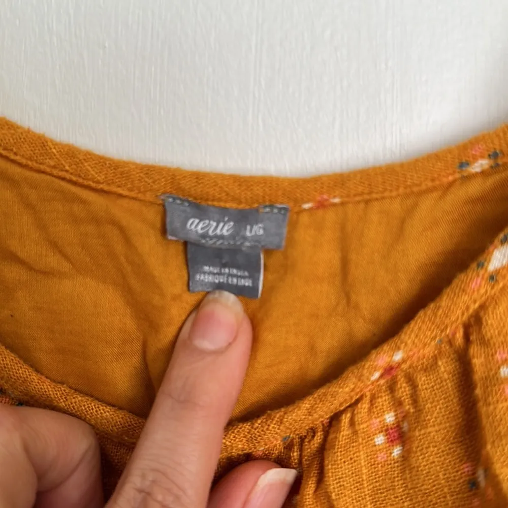 Embroidered Floral Romper - Image 3