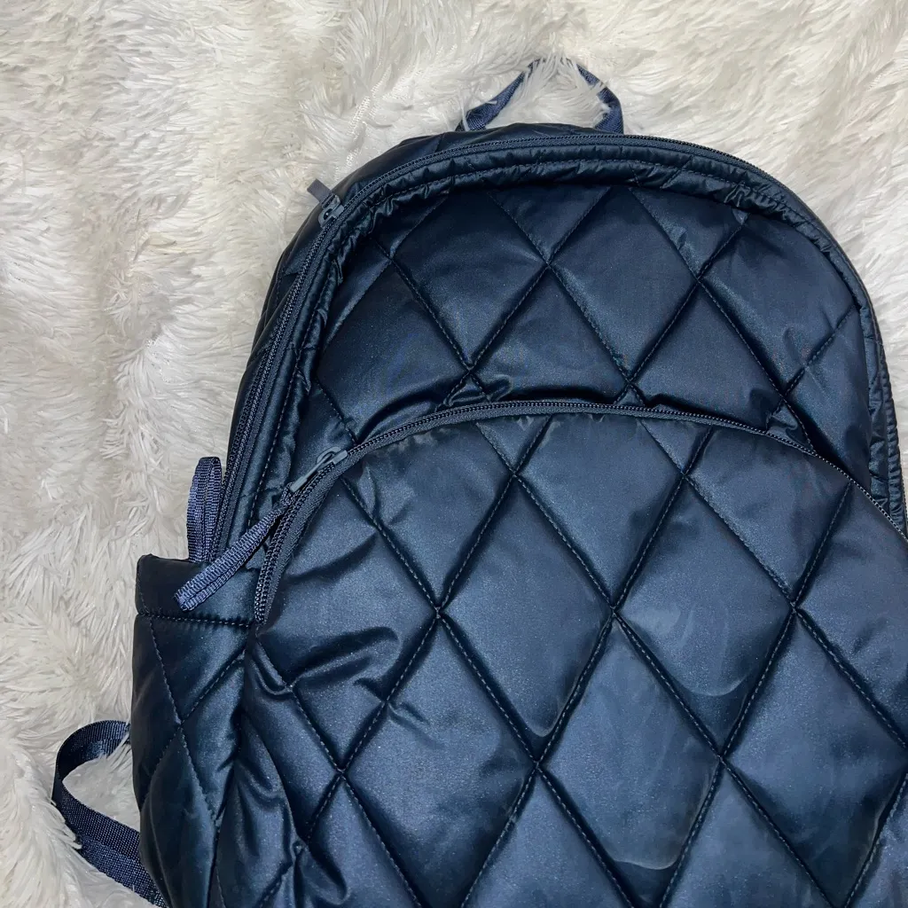 Vera Bradley  Ultralight Essential Quilted Backpack in Navy - Image 2