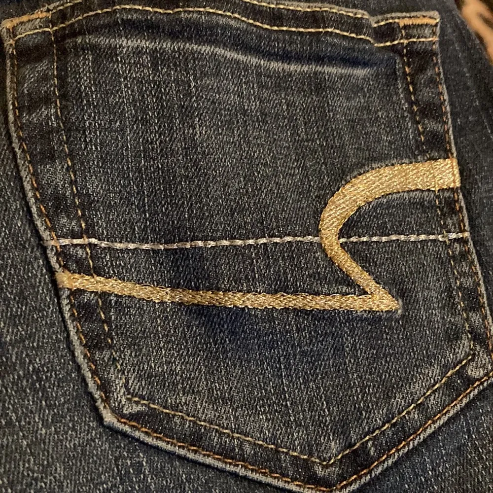 AMERICAN EAGLE Jeans Women’s Size 6 Short AE Slim Boot Cut Jeans - Image 4