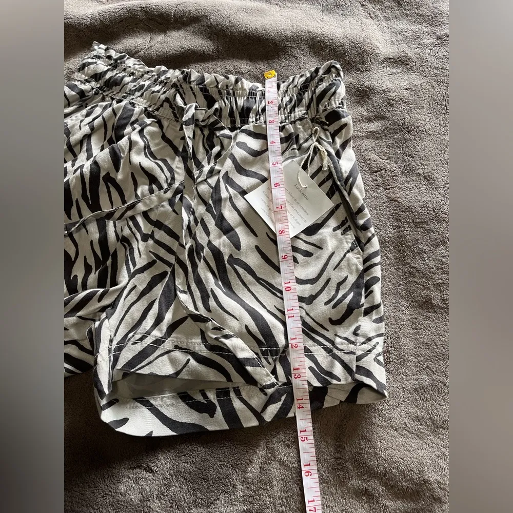 CYNTHIA ROWLEY Vintage Look Paper Bag Style Zebra Print Women’s Shorts Sz XS NWT - Image 8