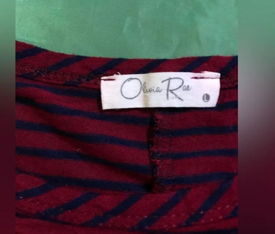 Olivia Rae Women’s Long Sleeve Stripped Crop Top Size L - Image 3