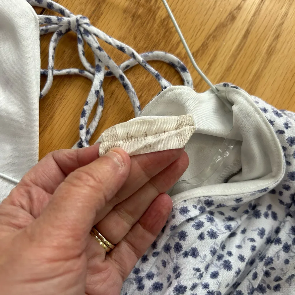 Altar'd State Women's White and Purple Floral Playsuit Romper Size XS - Image 3