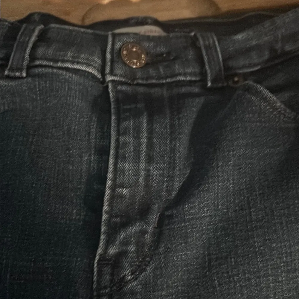Women's Levi Jeans - Image 3