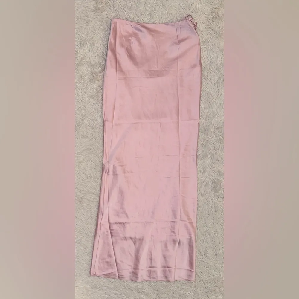 NWOT HOUSE OF CB 'Giuliana' Ballerina Pink Satin Maxi Skirt Sz S - Image 6