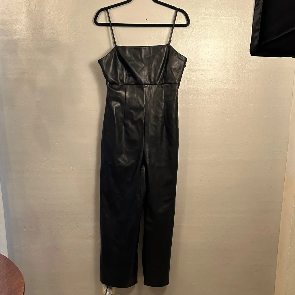 Banana Republic faux Leather Jumpsuit Black 10 - Image 4