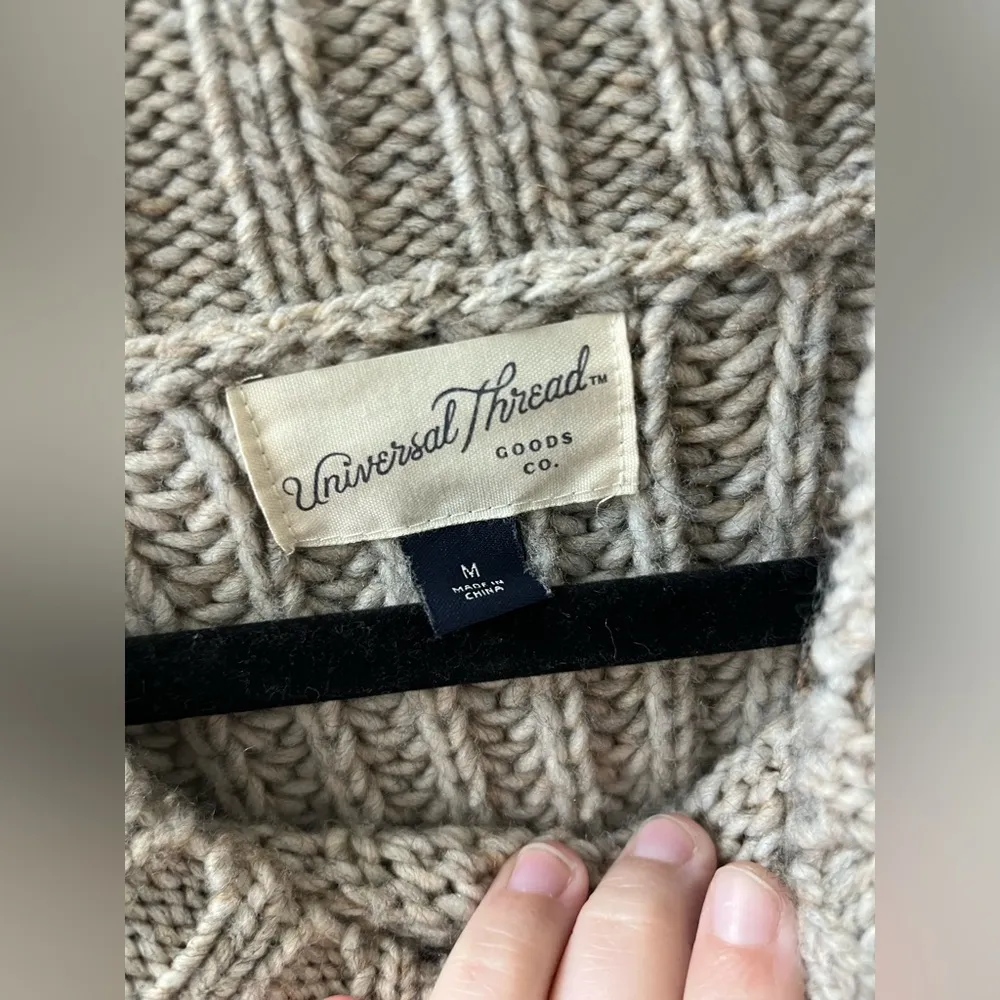 Universal Threads Universal Thread Chunky Knitted Sweater - Image 2