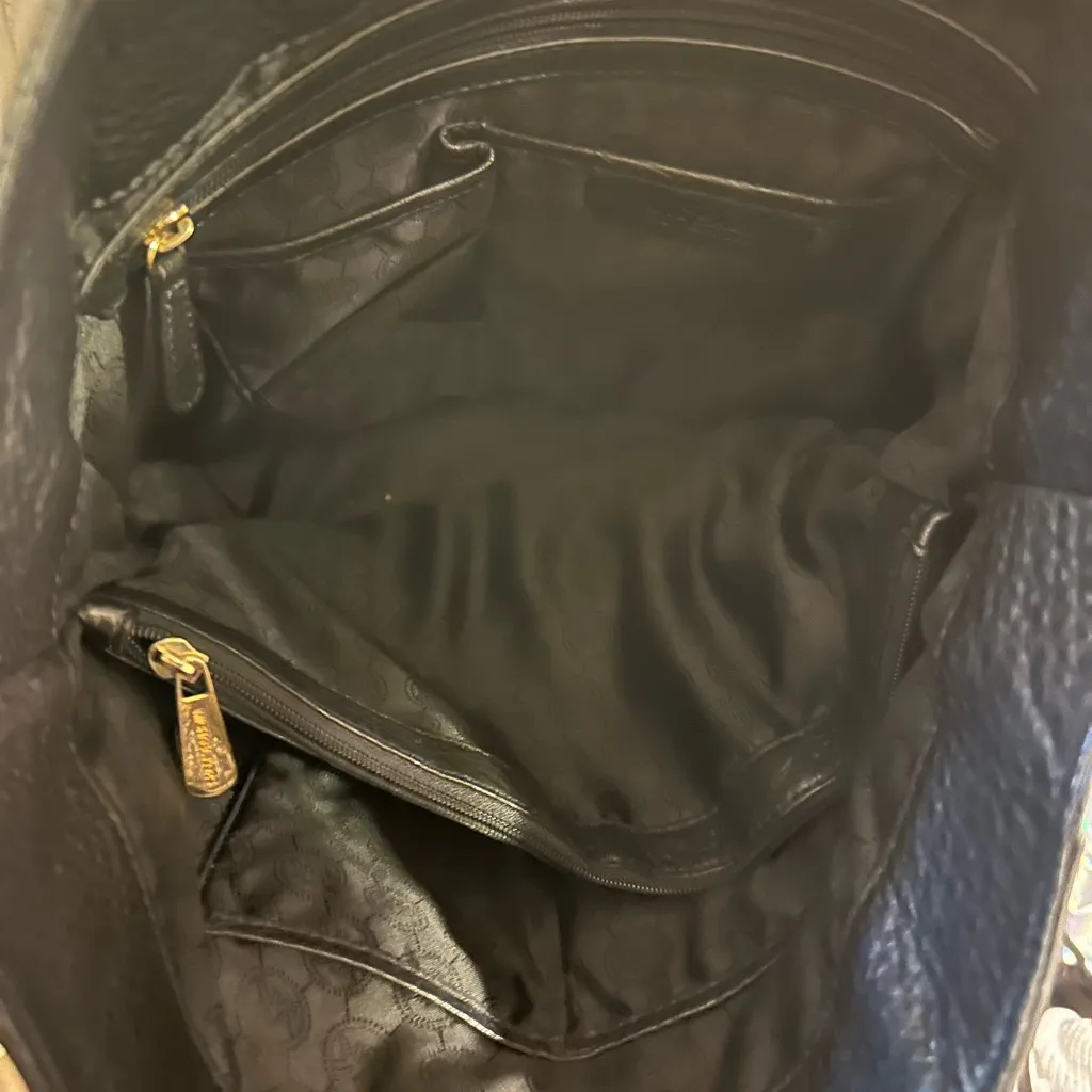 Michael Kors Black and Gold Tote Bag - Image 6