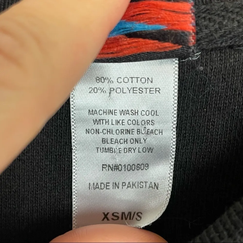 Junk Food Clothing Kiss Off sweatshirt Sweater Graphic black red size XS/S - Image 6