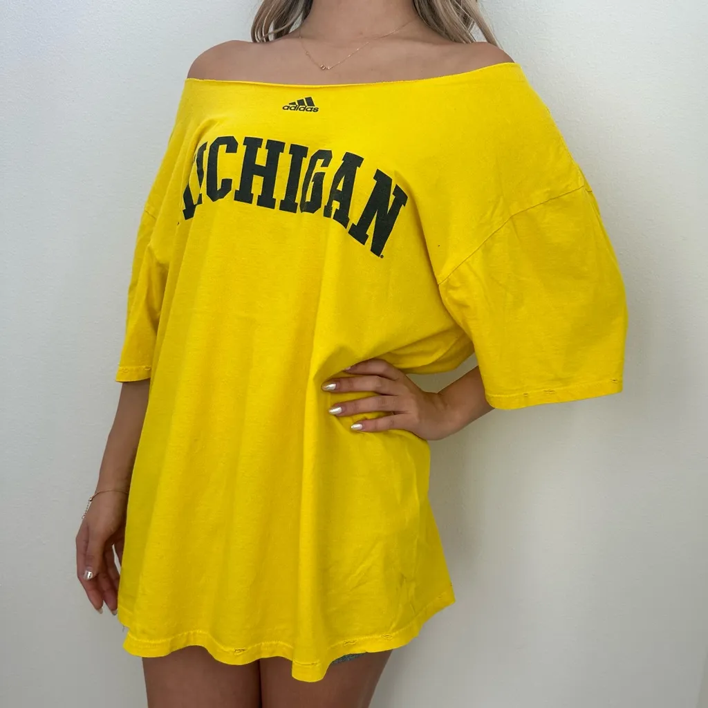 University of Michigan Destroyed off the shoulder Tee - Image 3