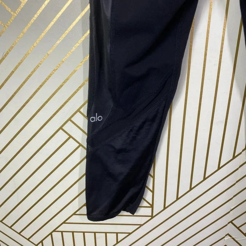 Alo Yoga Capri Leggings Cropped Faux Leather Side Mesh Illusion Black Size Small - Image 8