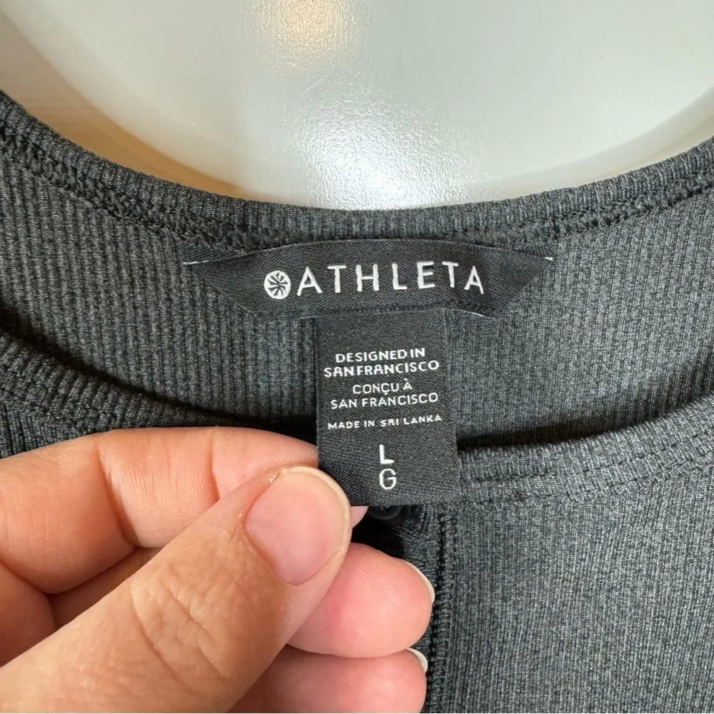 Athleta Gray Ribbed Tank Top Size Large‎ - Image 3