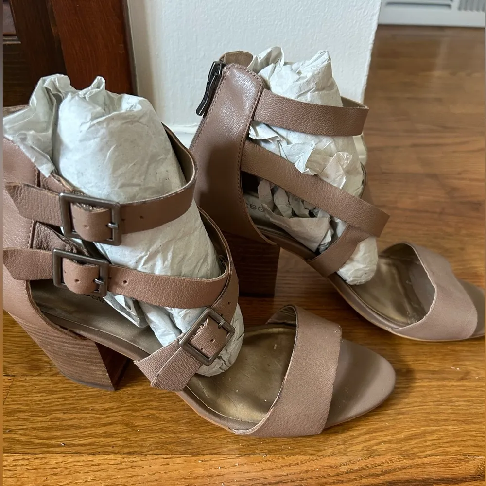 BCBGeneration Brown Block Heel Sandals with Ankle Strap - Image 4