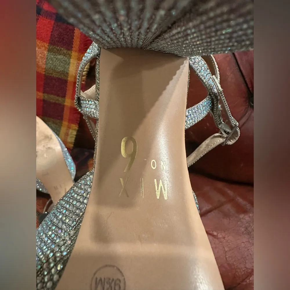 NWOT MIX No. 9.5 rhinestone crystal platform heels shoes with ankle strap - Image 6